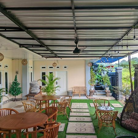La Geiro Villa Labuan Bajo Luaran gambar