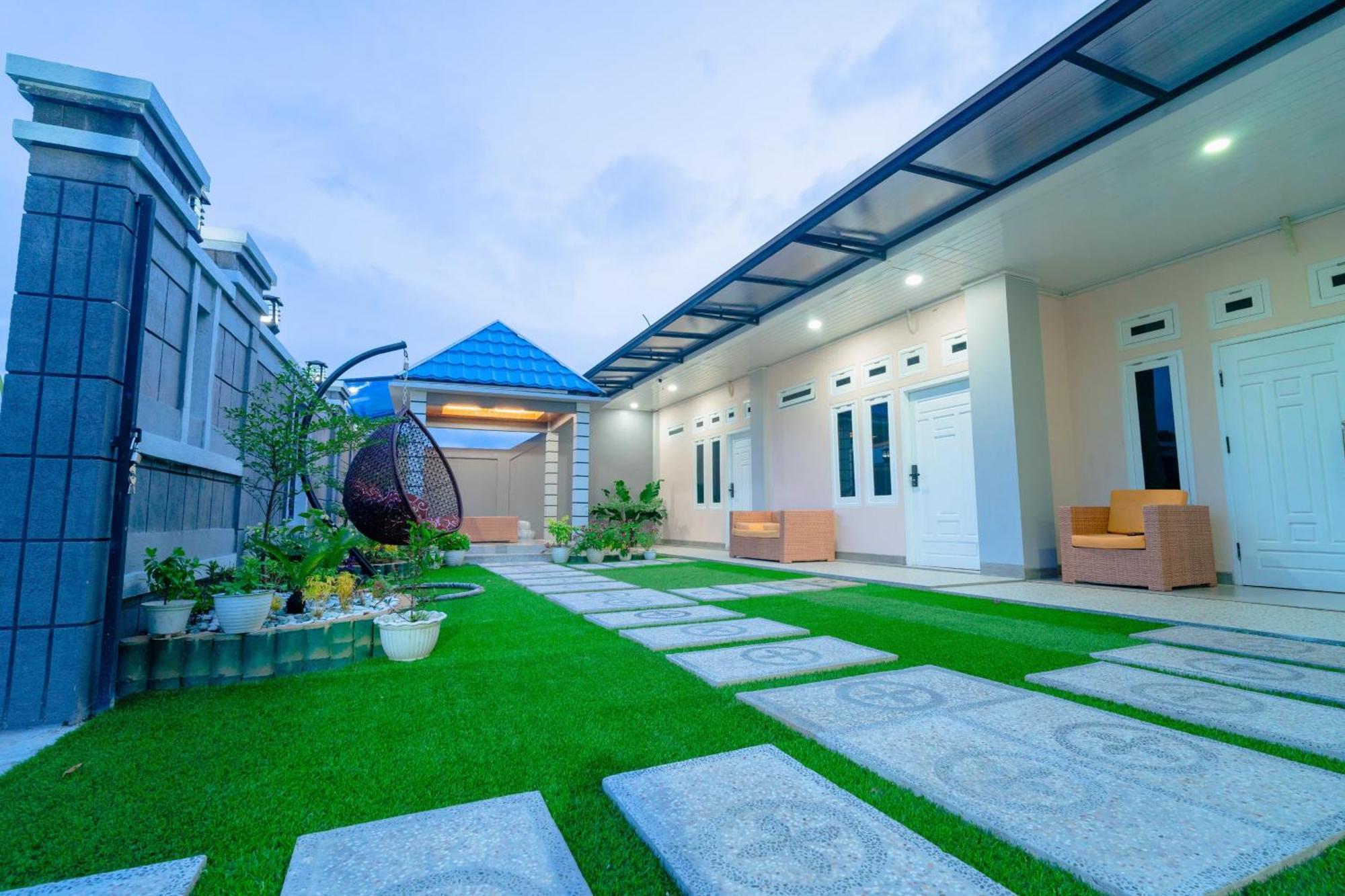 La Geiro Villa Labuan Bajo Luaran gambar