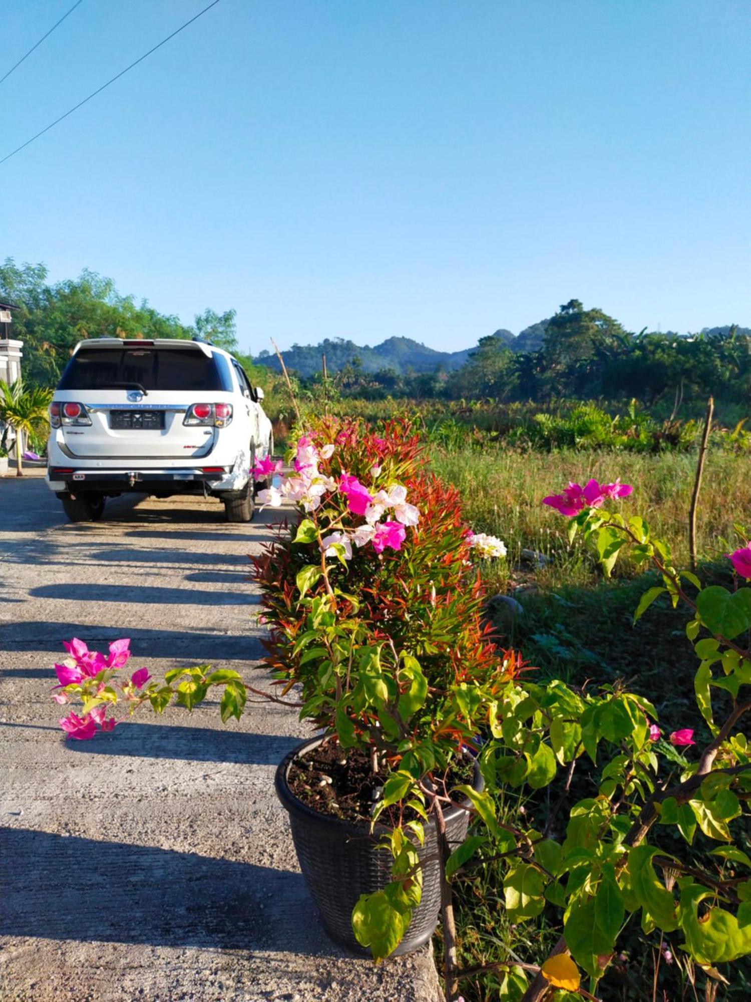 La Geiro Villa Labuan Bajo Luaran gambar