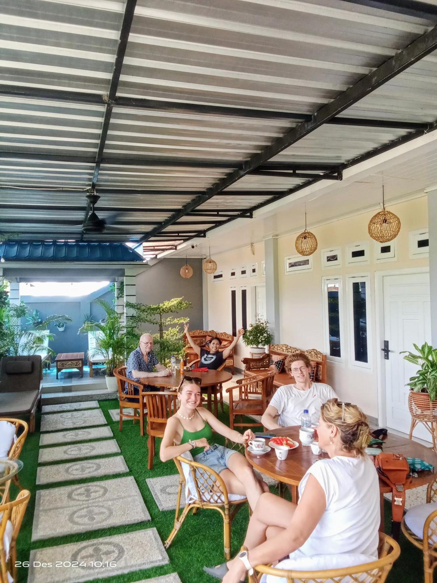 La Geiro Villa Labuan Bajo Luaran gambar
